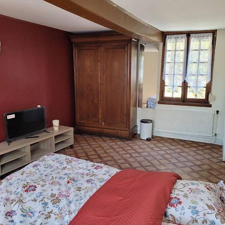 Chambres D'Hotes Chez Claire Beuvron-en-Auge Eksteriør bilde